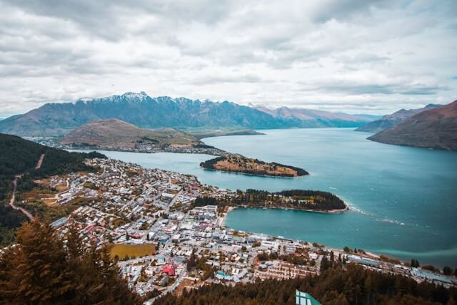 New Zealand Honeymoon Destinations: The Ultimate Guide 2024-2025